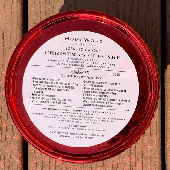🆕CHRISTMAS CUPCAKE METALLIC HARRY SLATKIN 4 WICK, 18oz CANDLE NWTS!!! - Picture 5 of 5
